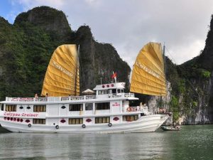 calypso-cruise-bai-tu-long-bay1