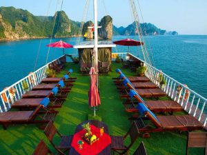 grayline-cruises-ha-long-bay4