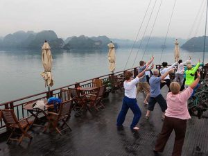 jasmine-cruise-ha-long-bay4