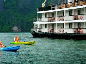 Emeraude-cruises-ha-long-bay