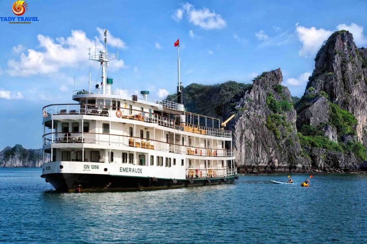 Emeraude-cruises-ha-long-bay0