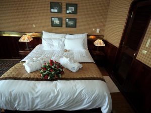 Emeraude-cruises-ha-long-bay15