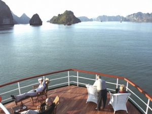 Emeraude-cruises-ha-long-bay17