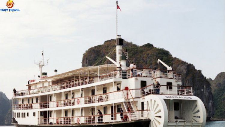 Emeraude-cruises-ha-long-bay19