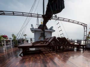 LaFairy-Sails-cruise-ha-long-bay3