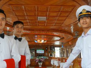 alova-day-cruise-ha-long-bay14