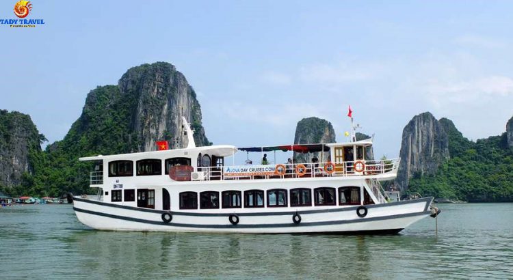 alova-day-cruise-ha-long-bay2