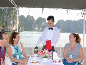 alova-day-cruise-ha-long-bay6