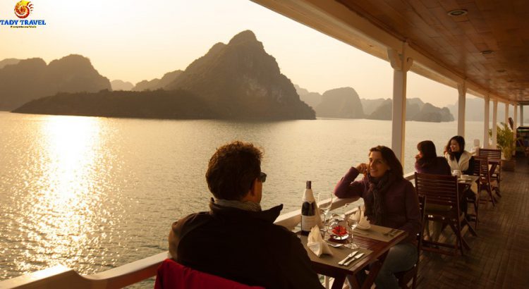 aphrodite-cruises-ha-long-bay15