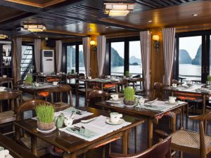 aphrodite-cruises-ha-long-bay28