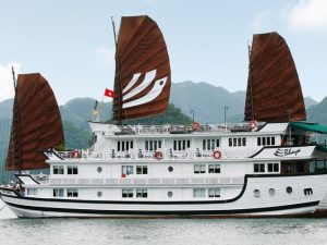 bhaya-classic-cruises-ha-long-bay19