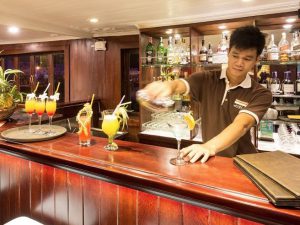 bhaya-classic-cruises-ha-long-bay3