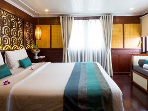 bhaya-classic-cruises-ha-long-bay8