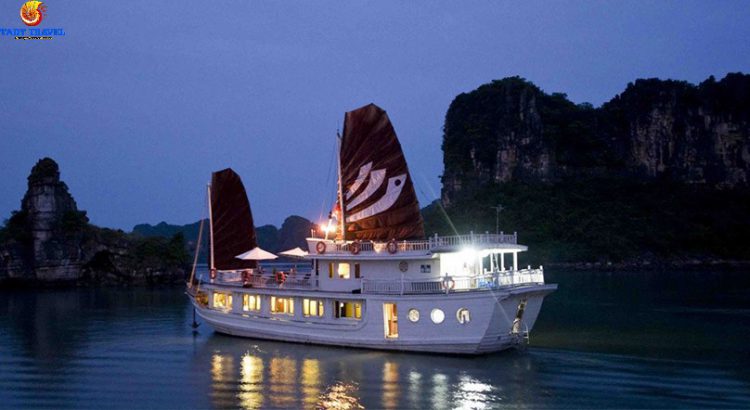 bhaya-premium-cruises-ha-long-bay3