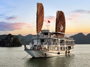 glory-cruises-ha-long-bay1