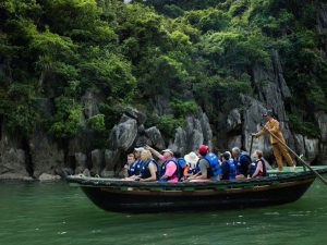 glory-cruises-ha-long-bay8