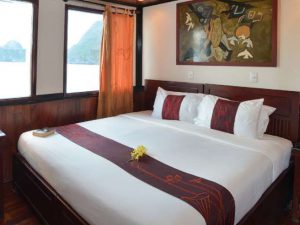 oasis-bay-cruises-ha-long-bay3