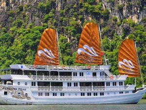 paradise-peak-cruises-ha-long-bay