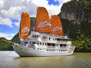 paradise-peak-cruises-ha-long-bay24