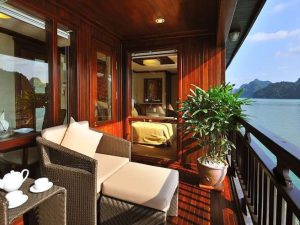 paradise-peak-cruises-ha-long-bay7