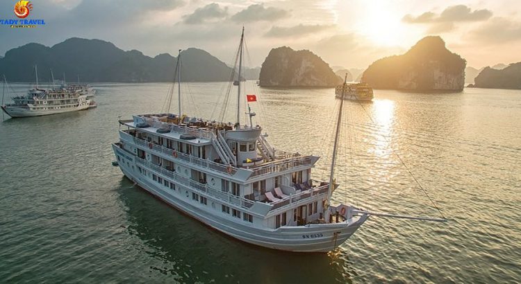 paradise-sails-cruises-ha-long-bay