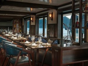 paradise-sails-cruises-ha-long-bay13