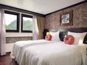 paradise-sails-cruises-ha-long-bay17