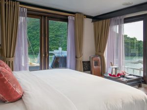 paradise-sails-cruises-ha-long-bay21
