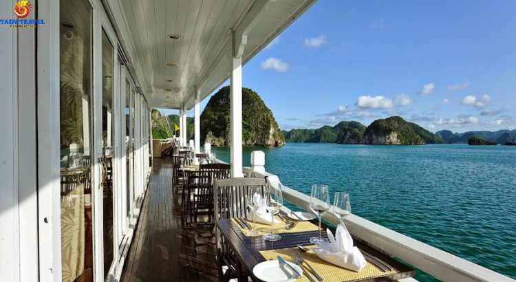 paradise-sails-cruises-ha-long-bay7