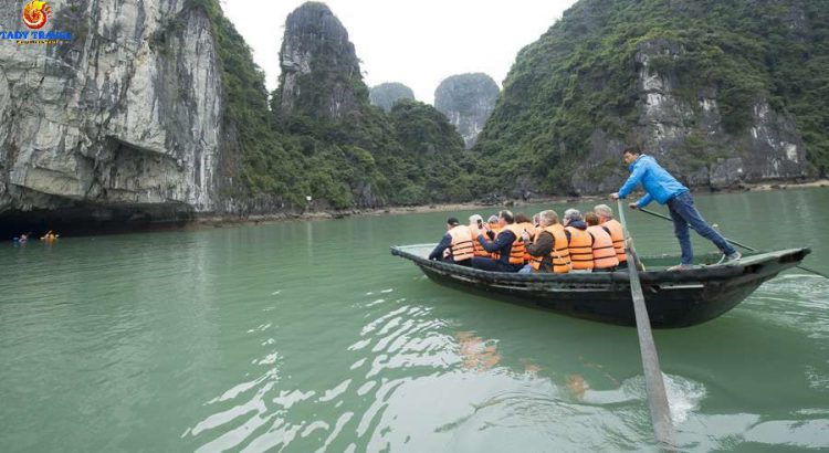 phoenix-day-cruise-ha-long-bay9