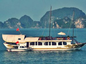 valentine-cruises-ha-long-bay1