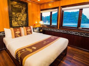 vspirit-cruises-ha-long-bay7